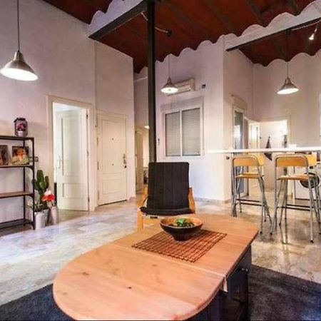 10 Min Walk To Giralda And Rooftop Sevilla Exterior foto